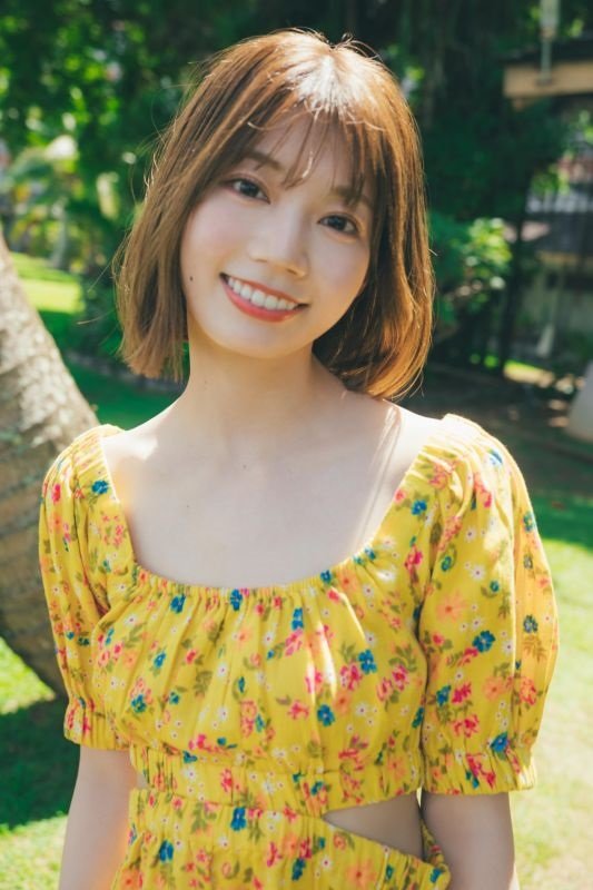 高本彩花（日向坂46）、1st写真集が発売決定 - TOWER RECORDS ONLINE