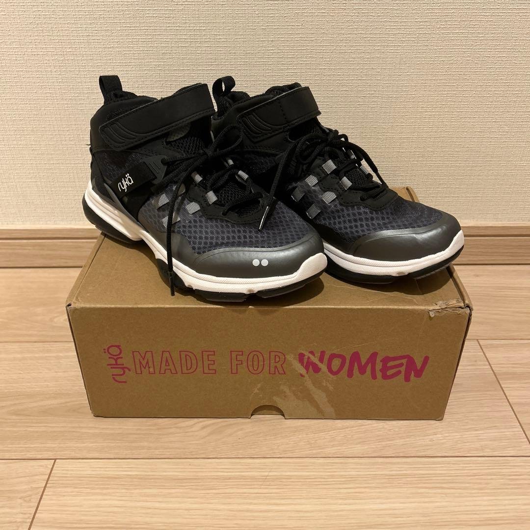 Ryka Devo XT Mid 6.5 W トレーニングシューズ Amazon.com | Ryka Women's Devotion Xt Cross Training Shoes Black