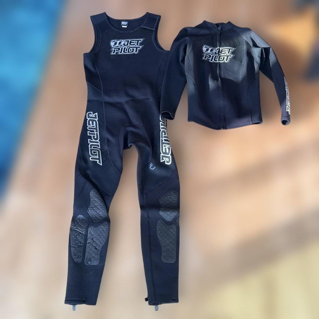 JET PILOT ブラックウェットスーツ + ジャケットMENS XL JET PILOT ブラックウェットスーツ + ジャケットMENS XL JET PILOT